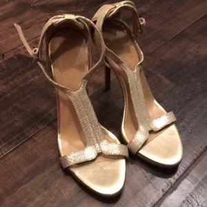 Halston heritage gold Heels